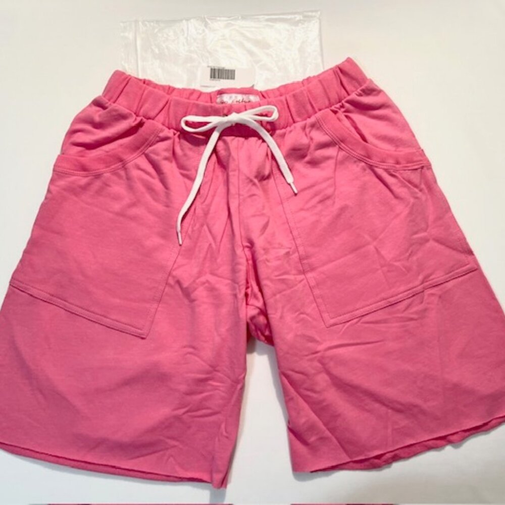 Go Softwear Size M Pacific Workout Shorts with Front Pockets - Flamingo Pink